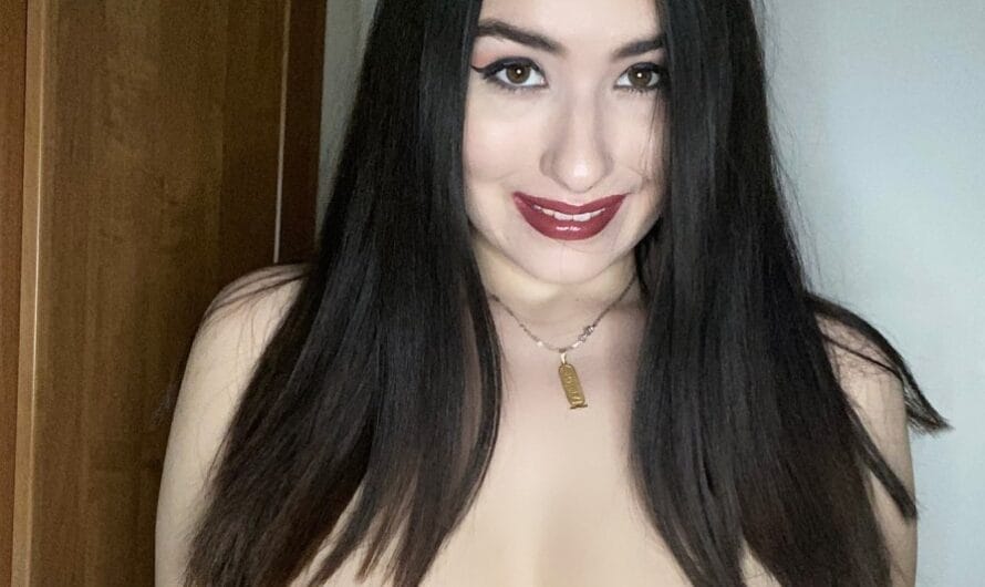 Egyptian Big Boob Model Laila Lust