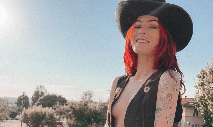Cori Carson Is Oozing With Sex Appeal