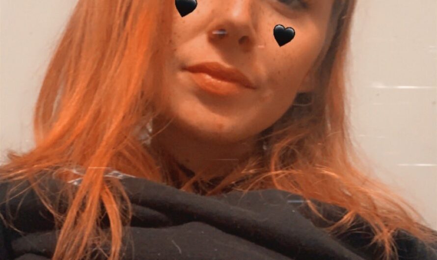Sweet and Petite BlondieKK
