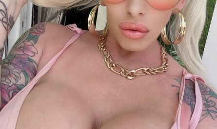 Krisztina Sereny bikini top