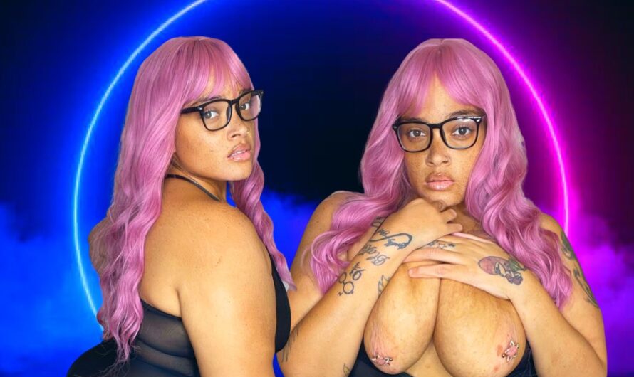 Sexy Nerd Starr Devereauxx